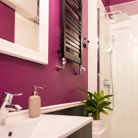 Piotrkowska Studio Apartment *